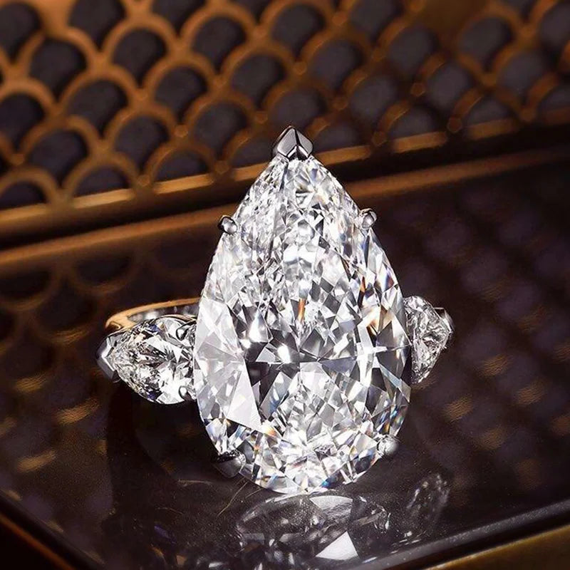 Huitan Luxury Crystal Water Drop CZ Rings Women