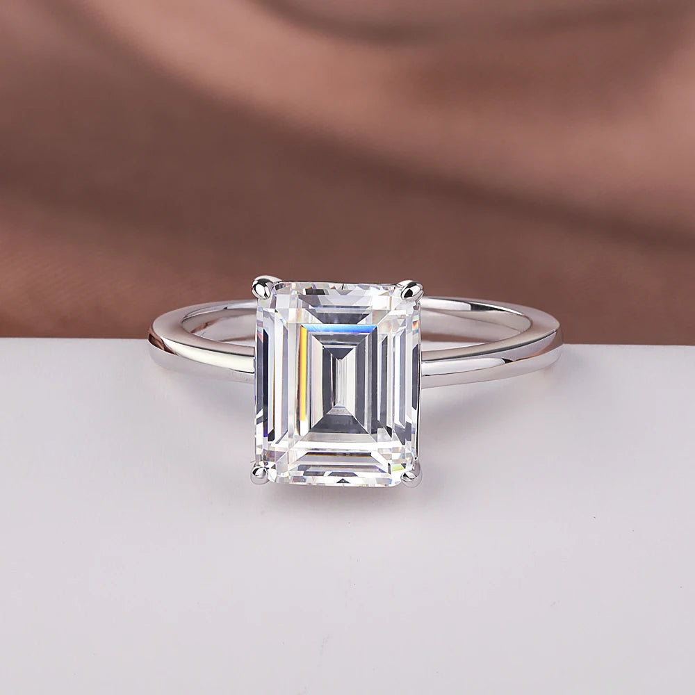 4 Carat Emerald Cut Moissanite Engagement Ring | 925 Sterling Silver | D Color VVS1