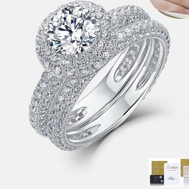 Metis Deluxe Moissanite Band Ring GRA Certificate