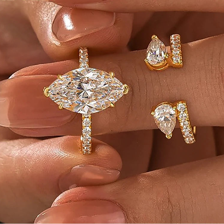 Certified 4CT Marquise Cut Moissanite Diamond Engagement Ring