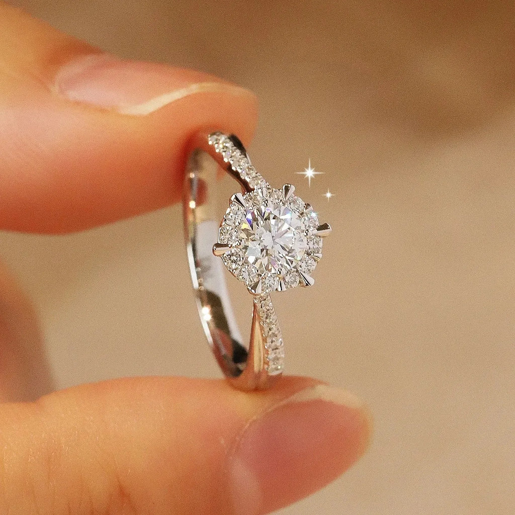 Lumilux Snowflake Moissanite Ring | 1ct PT950 Platinum | Women's Fine Jewelry