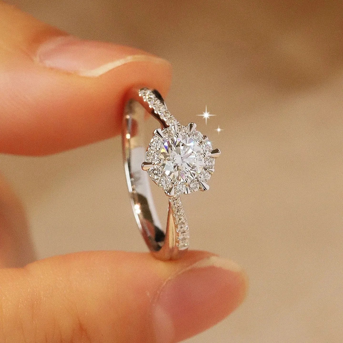 Lumilux Snowflake Moissanite Ring | 1ct PT950 Platinum | Women's Fine Jewelry