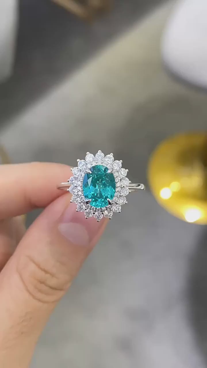 Lumilux Oval Paraíba Ring | Lab-Grown Gemstone | 925 Sterling Silver & 18K White Gold